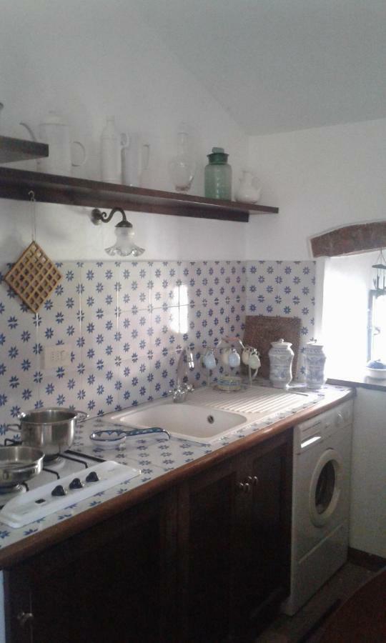 Casina In Pietra Villa ปิสโตยา ภายนอก รูปภาพ