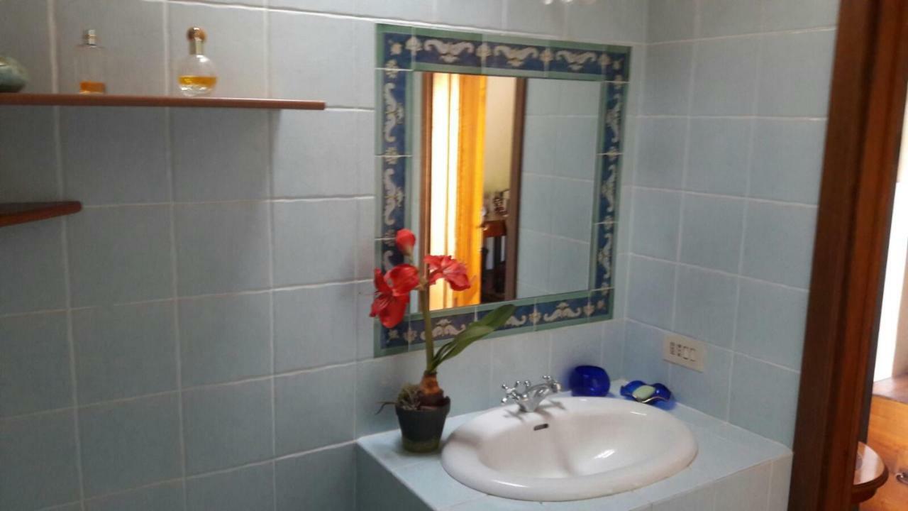 Casina In Pietra Villa ปิสโตยา ภายนอก รูปภาพ