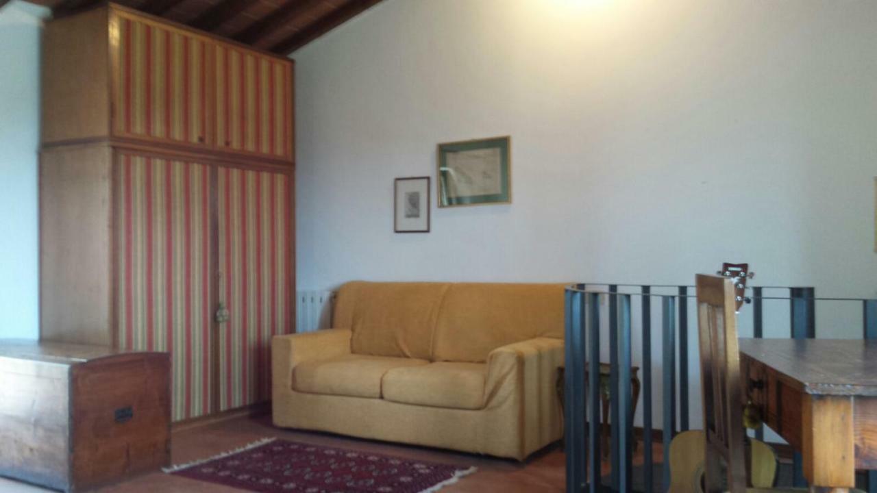 Casina In Pietra Villa ปิสโตยา ภายนอก รูปภาพ
